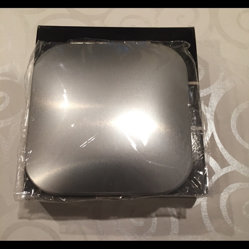 NWT Compact Mirror